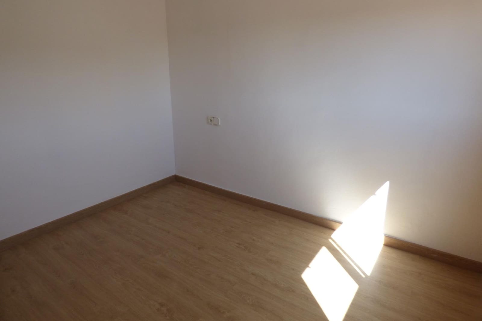 4 soveværelse Rækkehus til salg i San Juan de Alicante / Sant Joan d'Alacant med garage - € 320.000 (Ref: 8937110)