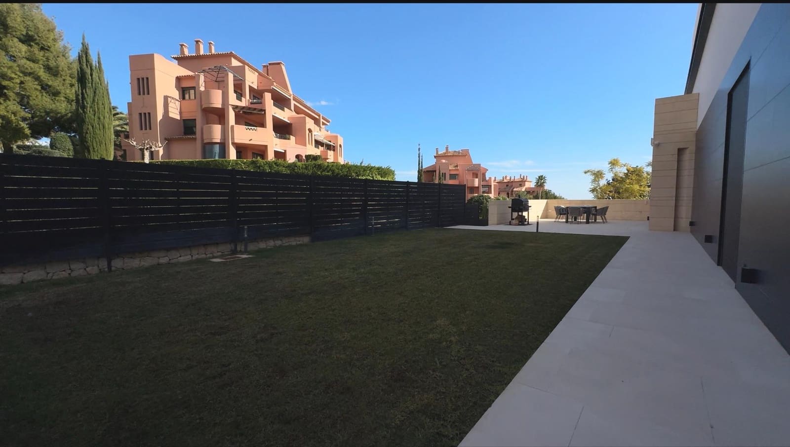 3 sypialnia Willa na sprzedaż w Finestrat z basenem garażem - 2 500 000 € (Ref: 8937112)