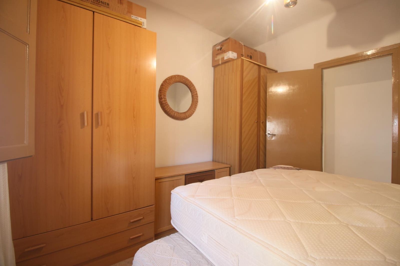 Piso de 3 habitaciones en Alicante / Alacant ciudad en venta - 79.000 € (Ref: 8946817)