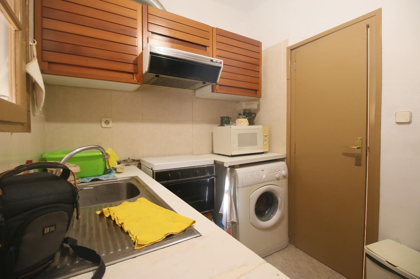 Piso de 3 habitaciones en Alicante / Alacant ciudad en venta - 79.000 € (Ref: 8946817)