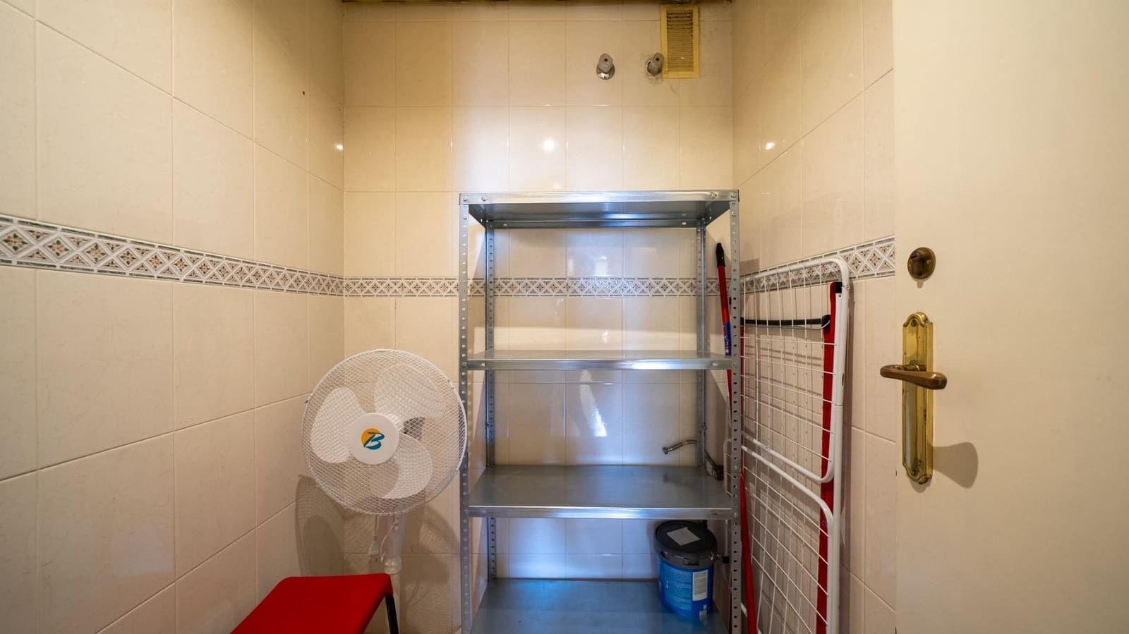 3 camera da letto Appartamento da affittare in Alicante citta - 1.100 € (Rif: 8949039)