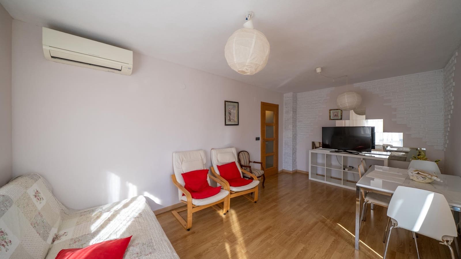 3 camera da letto Appartamento da affittare in Alicante citta - 1.100 € (Rif: 8949039)