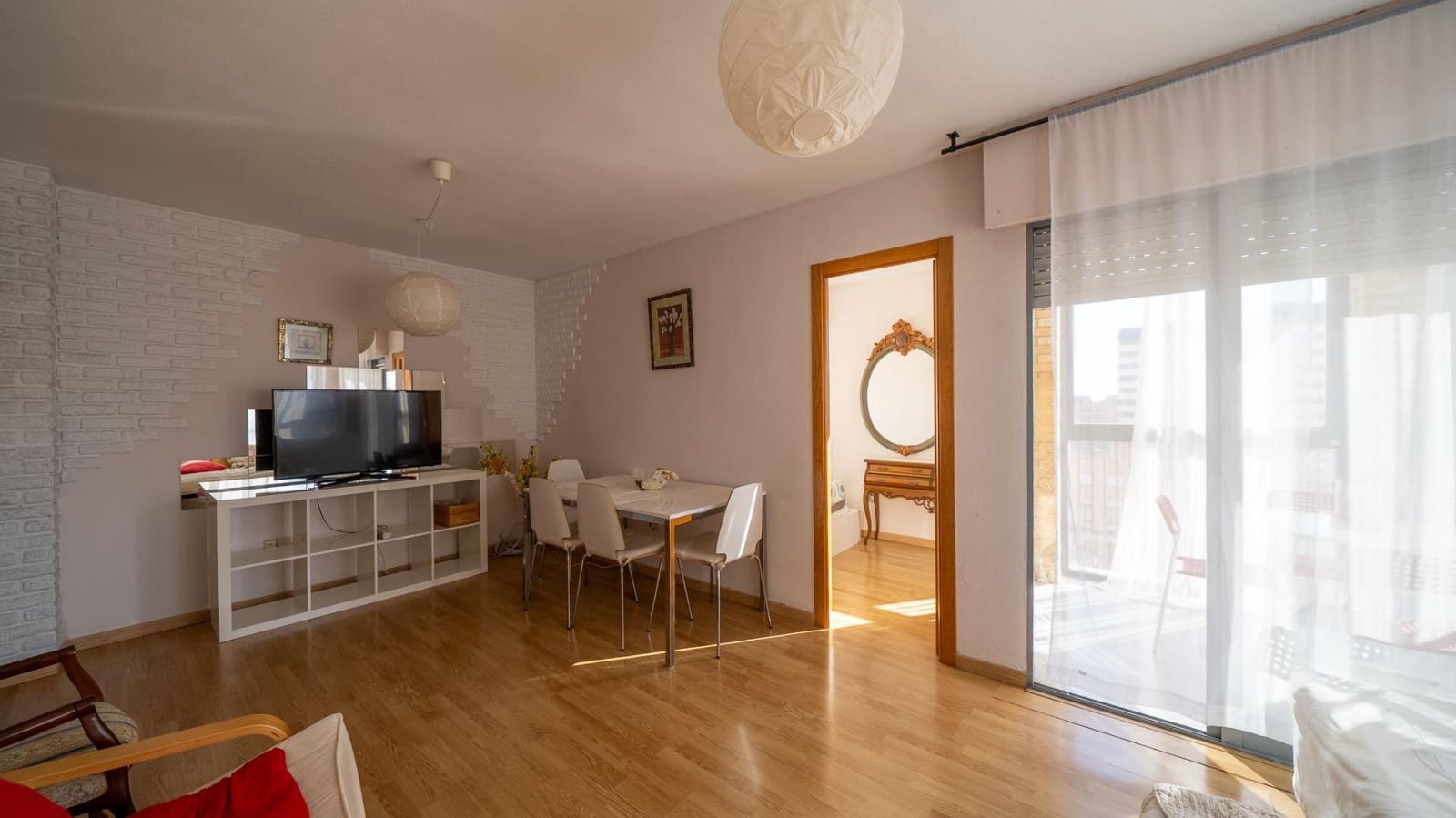 3 camera da letto Appartamento da affittare in Alicante citta - 1.100 € (Rif: 8949039)