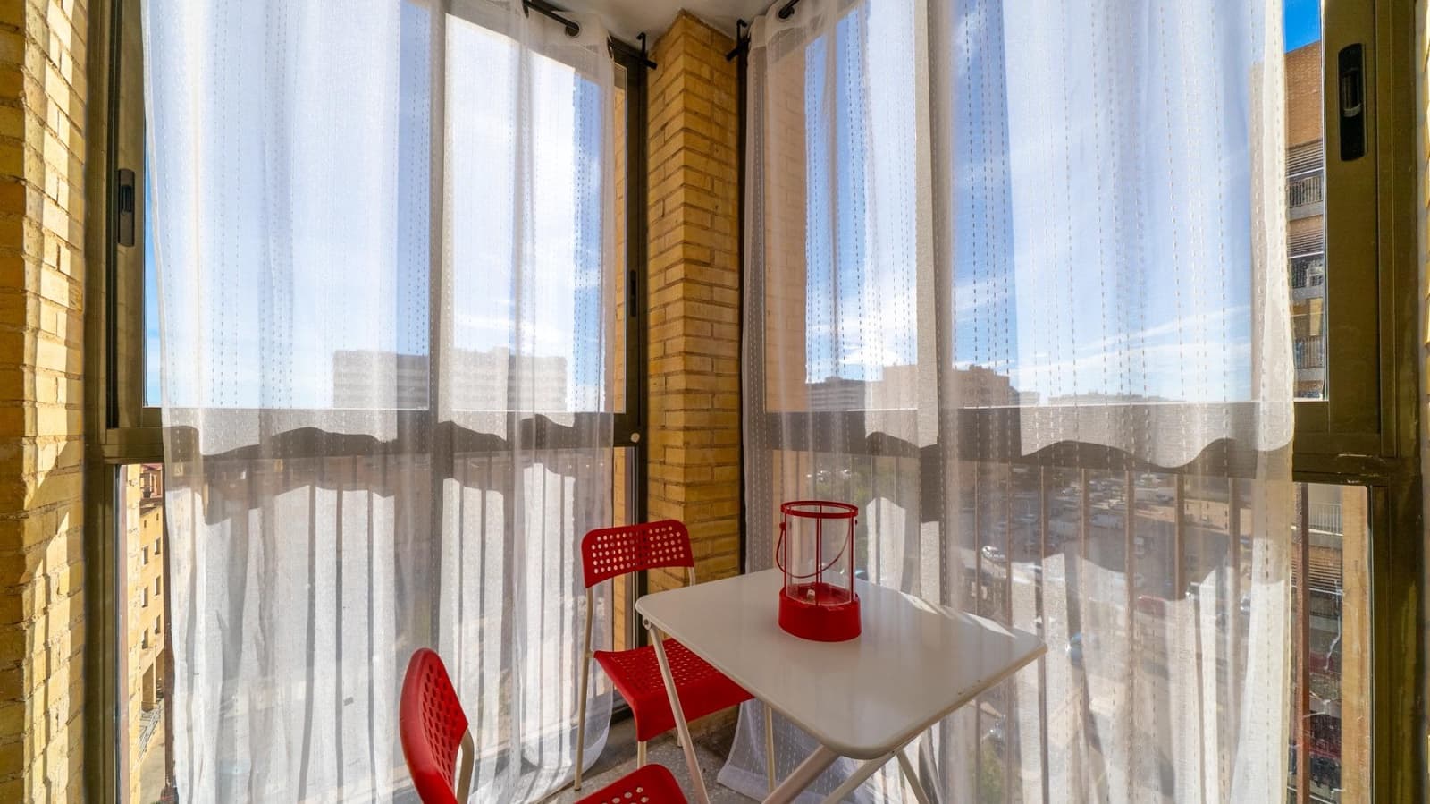 3 camera da letto Appartamento da affittare in Alicante citta - 1.100 € (Rif: 8949039)