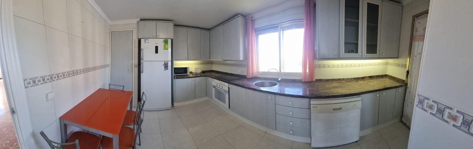 4 soverom Leilighet til salgs i Playa de San Juan med svømmebasseng garasje - € 549 900 (Ref: 8949041)