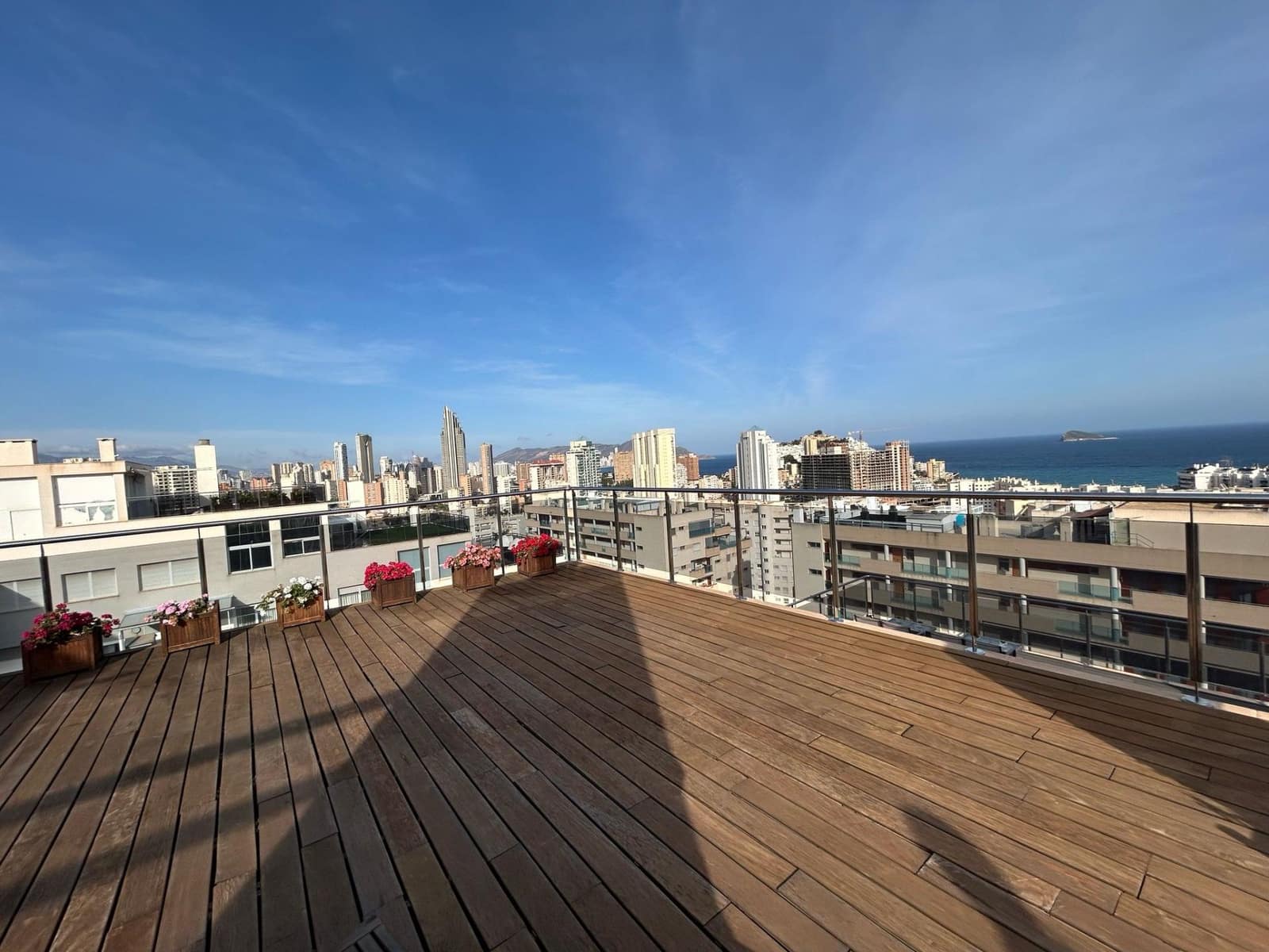 3 sypialnia Penthouse na sprzedaż w La Villajoyosa / Vila Joiosa z basenem garażem - 580 000 € (Ref: 8957223)