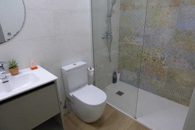 Studio til salg i Albufereta, Alicante by - € 159.000 (Ref: 8972638)