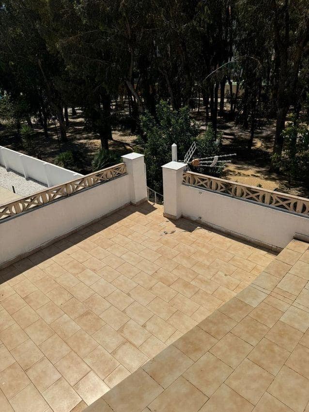 3 slaapkamer Halfvrijstaande villa te koop in Albir met zwembad - € 520.000 (Ref: 8972641)