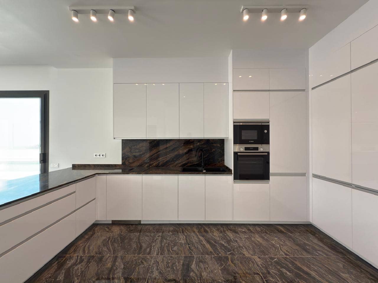 7 sypialnia Willa na sprzedaż w Finestrat z basenem garażem - 2 200 000 € (Ref: 8982465)