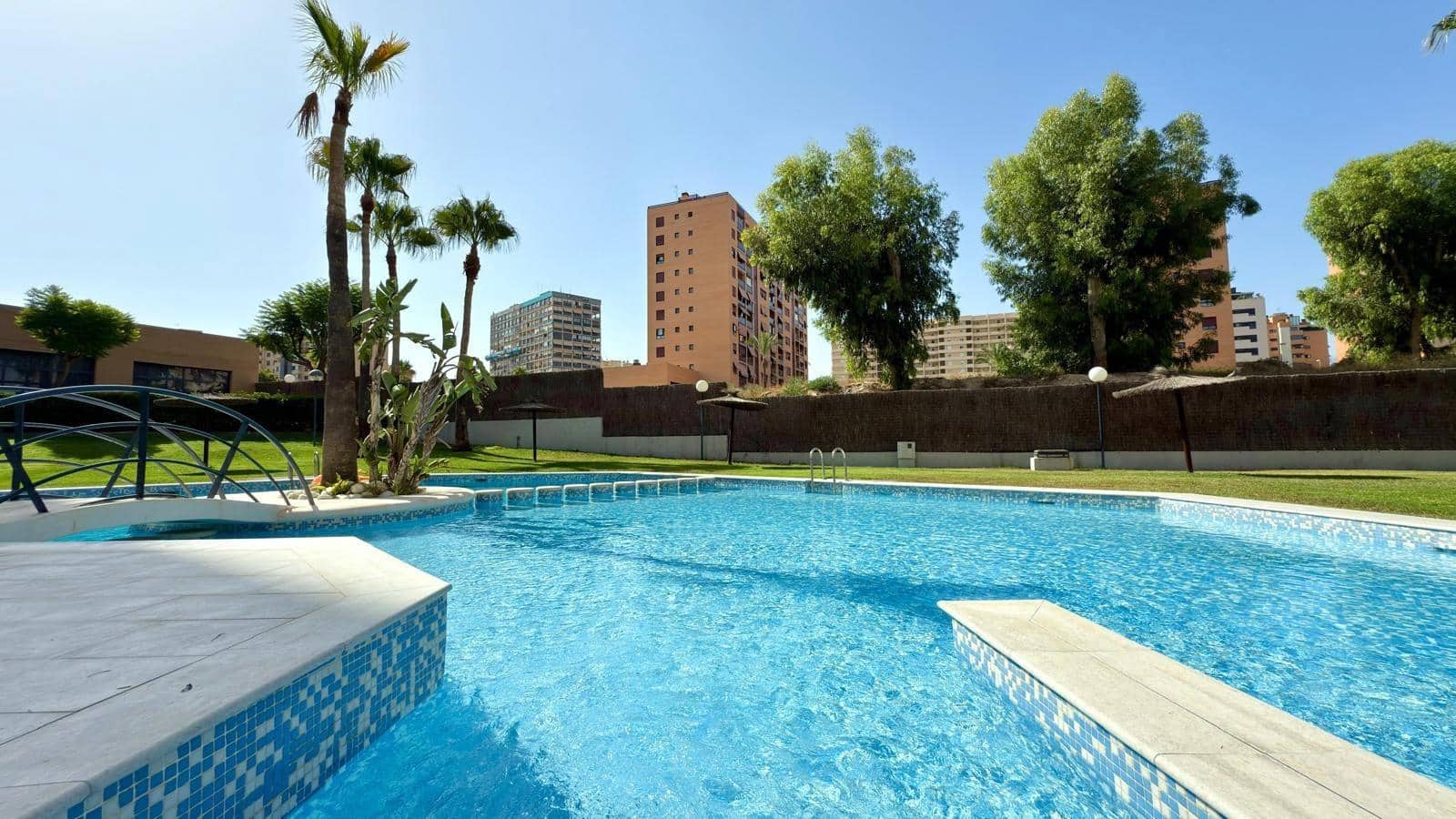 2 soveværelse Lejlighed til salg i Playa de San Juan med swimmingpool garage - € 355.000 (Ref: 8982467)