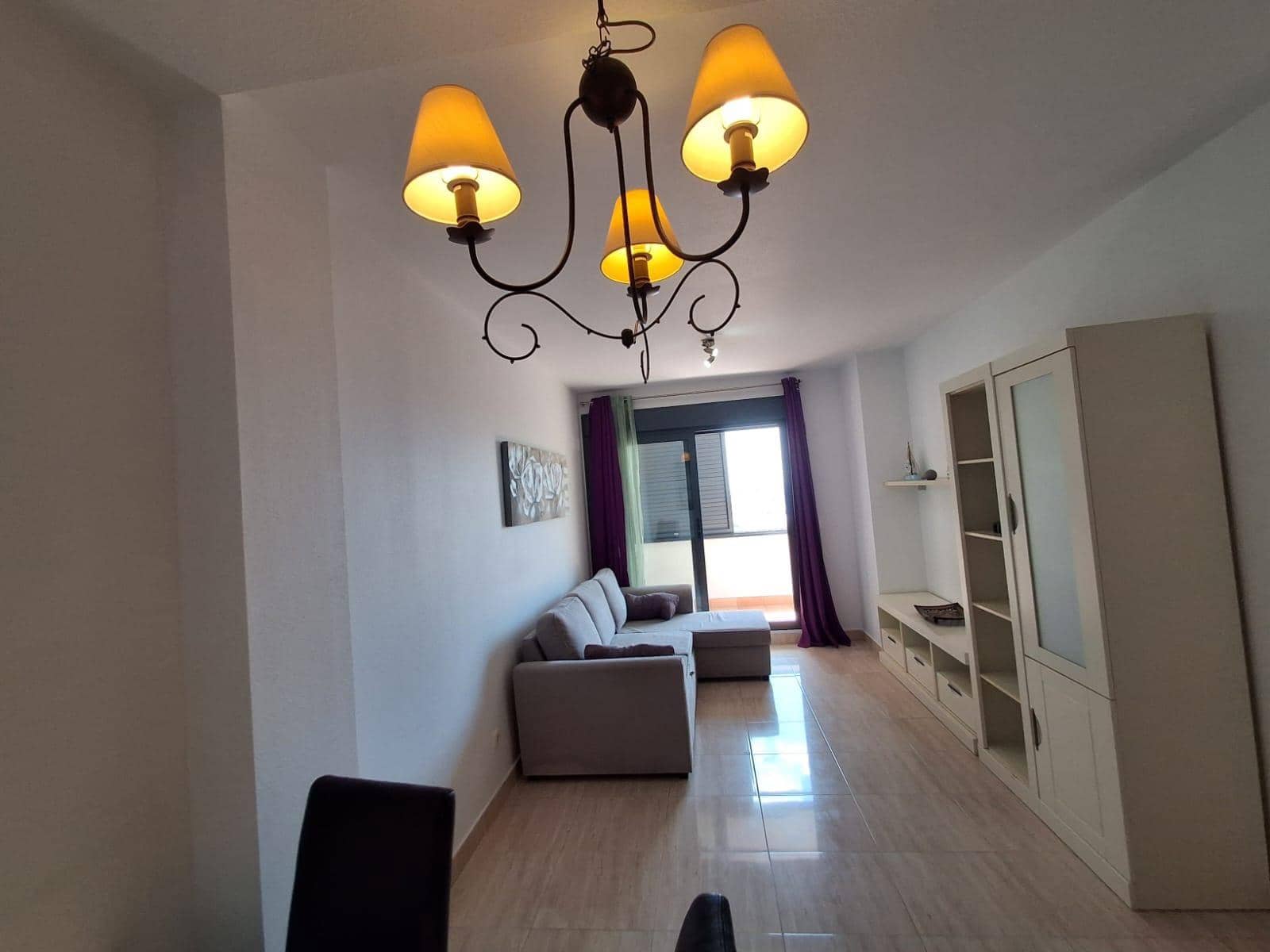 Apartamento de 2 habitaciones en La Villajoyosa / Vila Joiosa en alquiler con piscina - 1.300 € (Ref: 8986108)