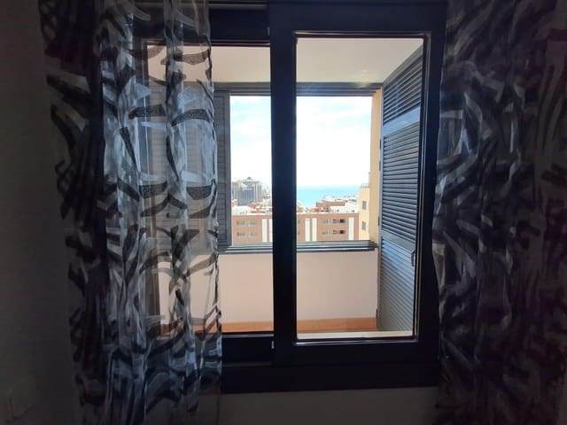Apartamento de 2 habitaciones en La Cala de Villajoyosa, La Villajoyosa / Vila Joiosa en alquiler con piscina - 1.300 € (Ref: 8986108)