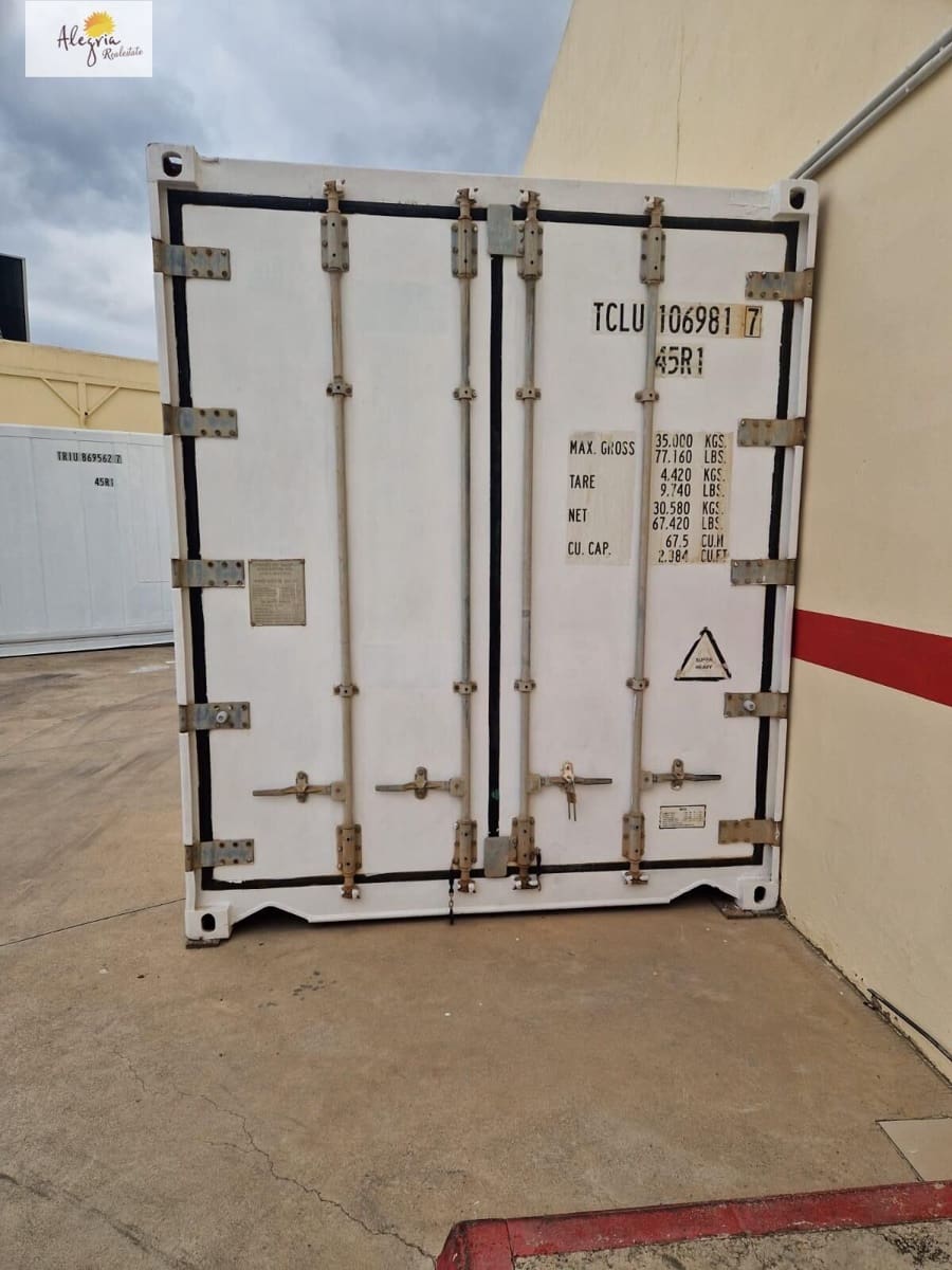 Yritys vuokrattavana paikassa La Pobla de Vallbona - 500 € (Ref: 8986110)