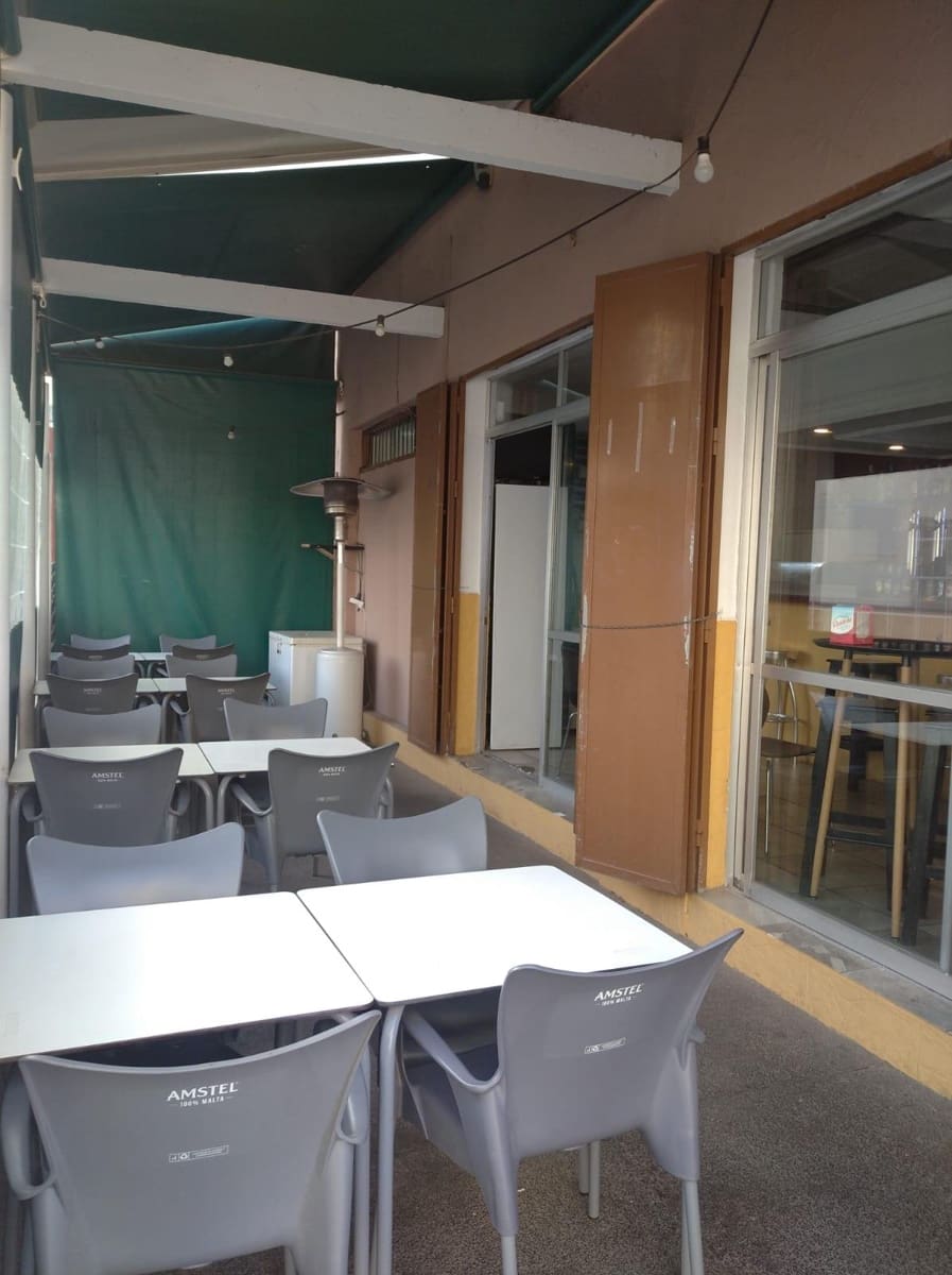 Commercial for sale in Alicante / Alacant city - € 125,000 (Ref: 8998780)