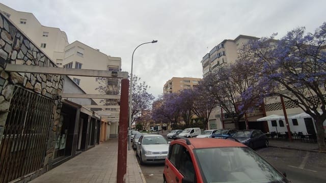 Commercial for sale in San Gabriel, Alicante / Alacant city - € 125,000 (Ref: 8998780)