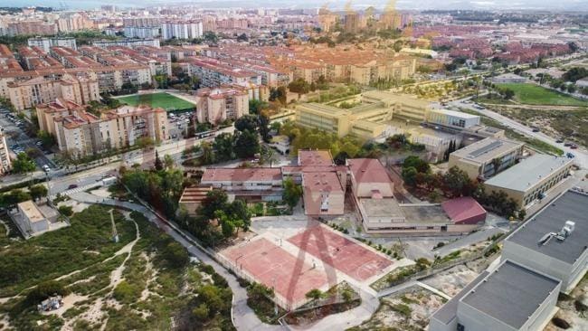 3 slaapkamer Flat te koop in Alicante stad - € 49.000 (Ref: 9001161)