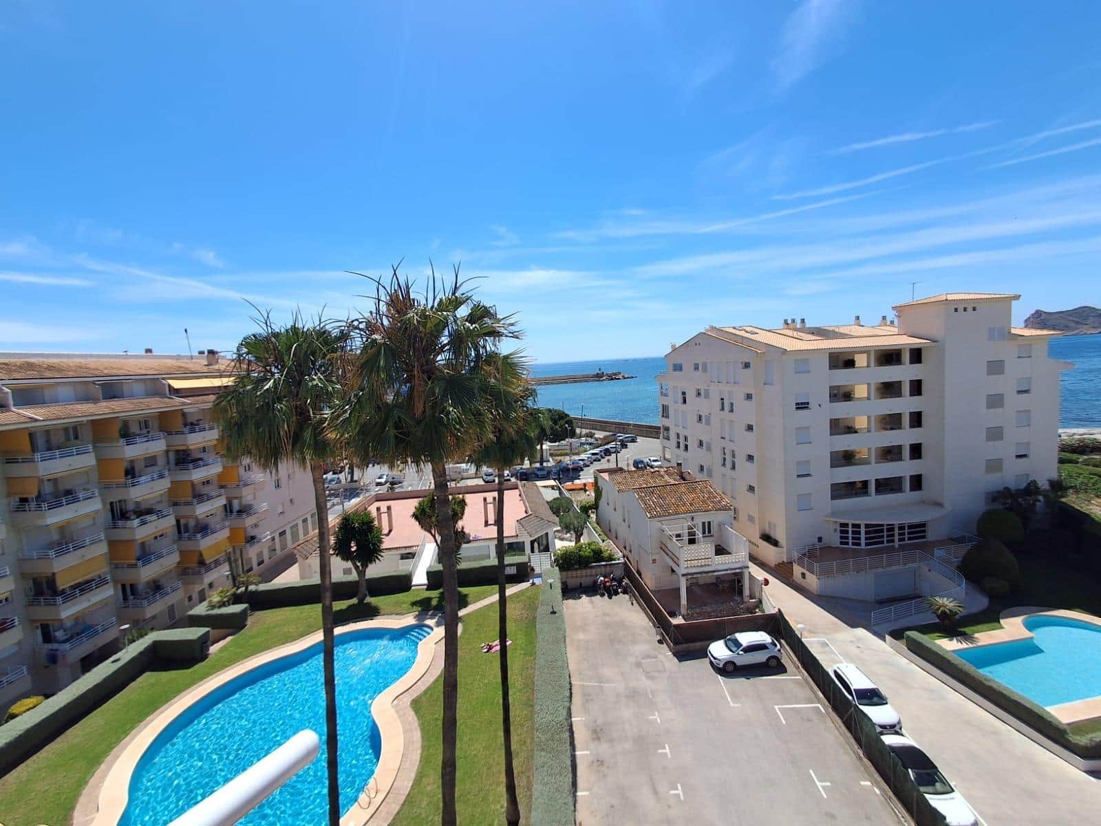 2 bedroom Penthouse for rent in Altea with pool garage - € 1,100 (Ref: 9005052)