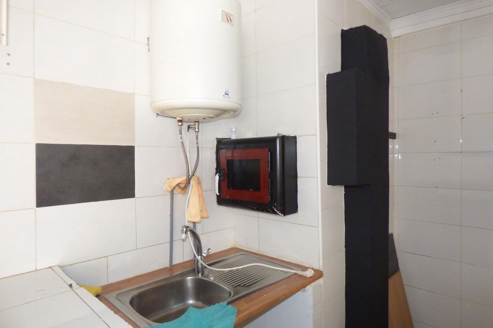 Local Commercial à louer à Alicante ville avec garage - 925 € (Ref: 9005053)