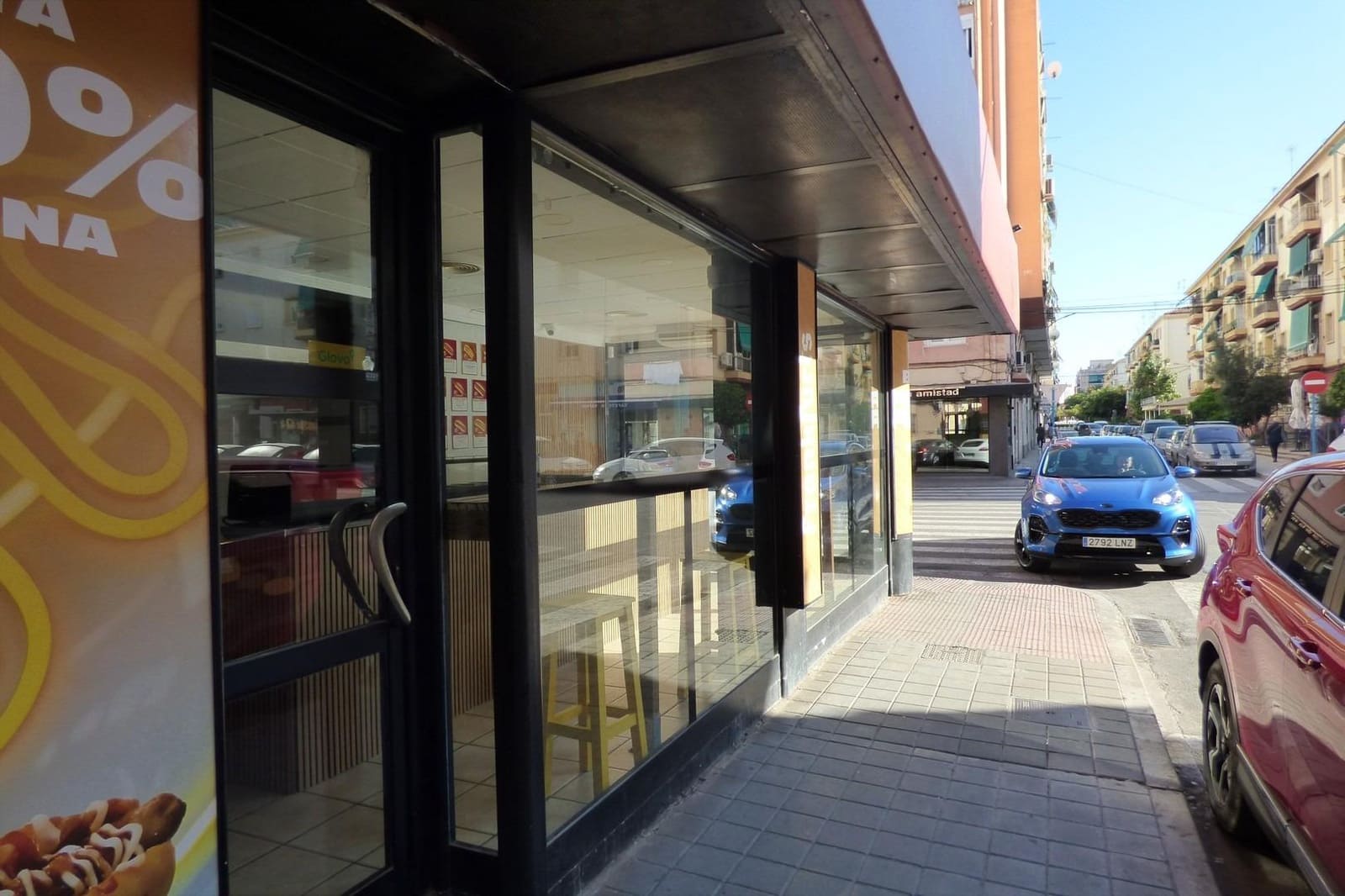 Local Commercial à louer à Alicante ville avec garage - 925 € (Ref: 9005053)