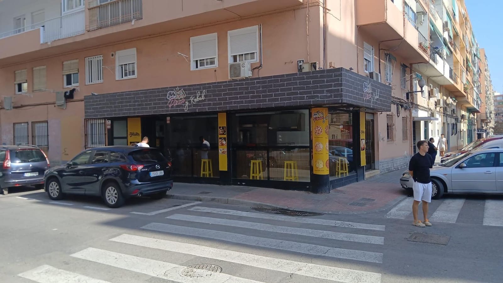 Local Commercial à louer à Alicante ville avec garage - 925 € (Ref: 9005053)