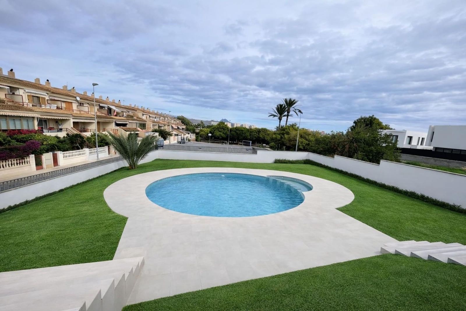 4 bedroom Villa for sale in La Font with garage - € 1,278,000 (Ref: 9032275)