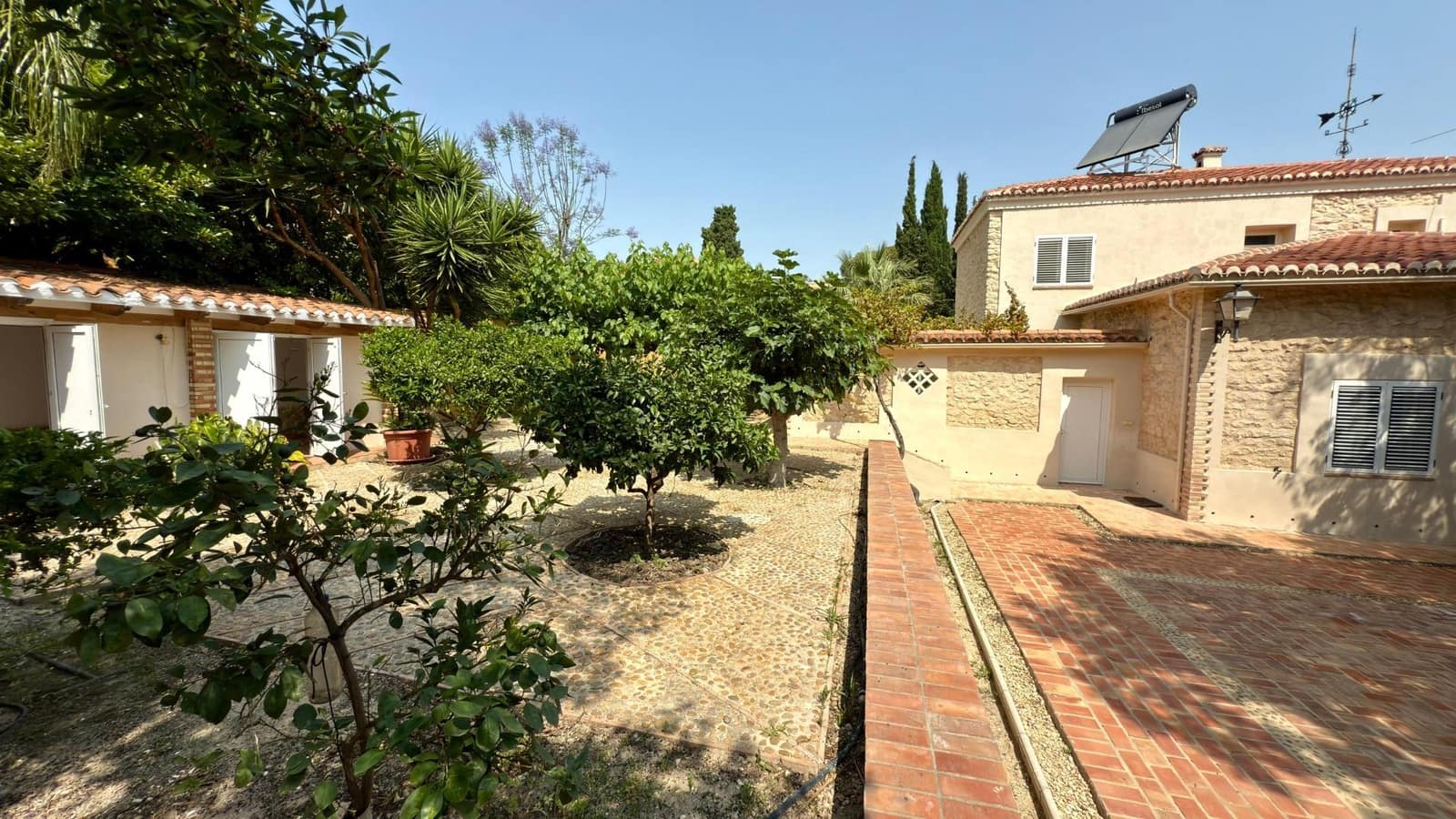 6 sypialnia Willa na sprzedaż w Miasto Alicante / Alacant z basenem garażem - 1 400 000 € (Ref: 9034635)