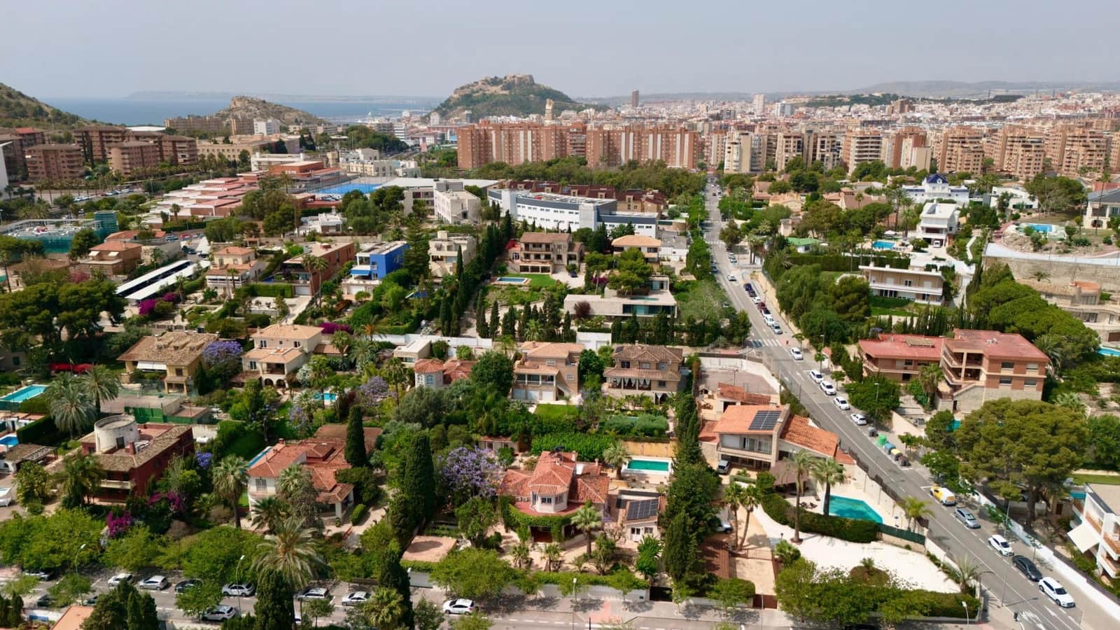 6 sypialnia Willa na sprzedaż w Miasto Alicante / Alacant z basenem garażem - 1 400 000 € (Ref: 9034635)