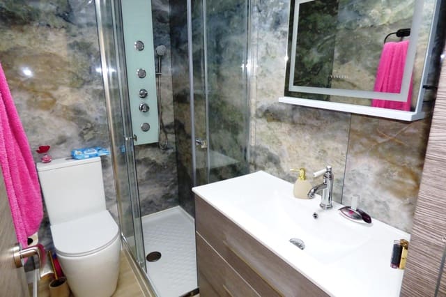 1 soveværelse Studio til salg i Albufereta, Alicante by med swimmingpool - € 220.000 (Ref: 9034636)