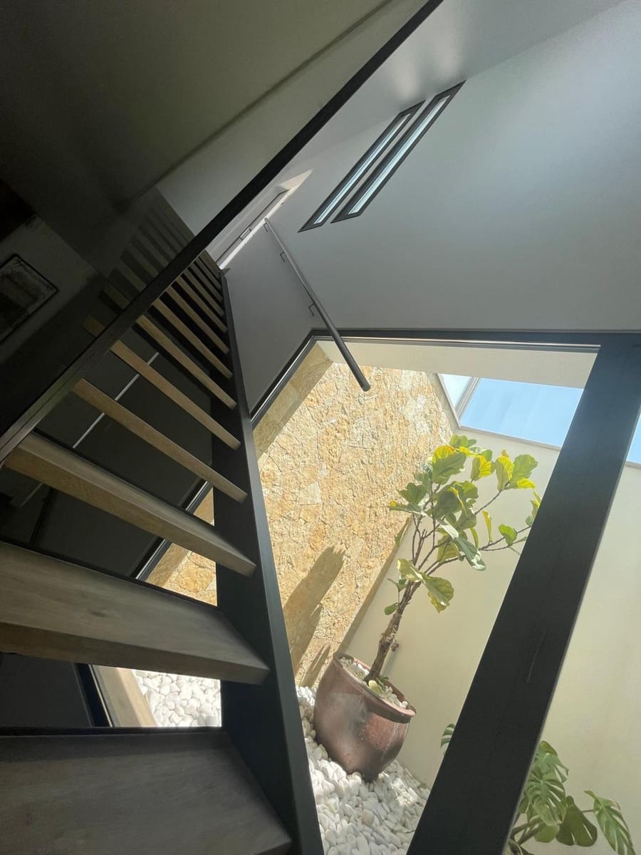 3 bedroom Villa for rent in Monforte del Cid with pool garage - € 3,250 (Ref: 9048927)