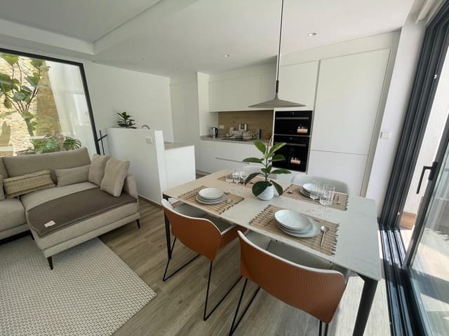 Chalet de 3 habitaciones en Monforte del Cid en alquiler con piscina garaje - 3.250 € (Ref: 9048927)