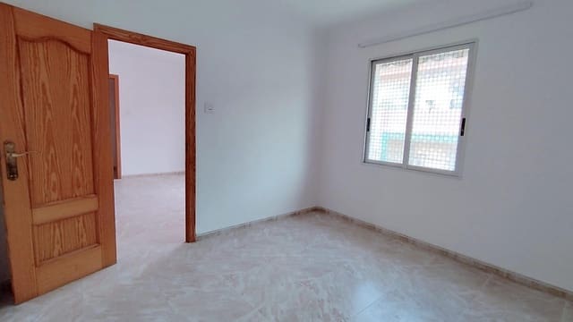 3 sypialnia Mieszkanie do wynajęcia w Virgen del Remedio - Parque lo Morant, Miasto Alicante / Alacant - 850 € (Ref: 9051142)