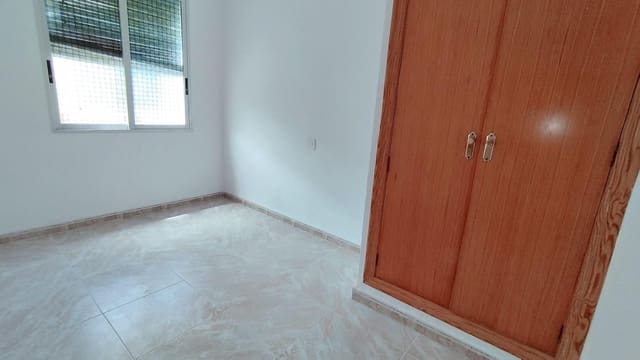 3 sypialnia Mieszkanie do wynajęcia w Virgen del Remedio - Parque lo Morant, Miasto Alicante / Alacant - 850 € (Ref: 9051142)