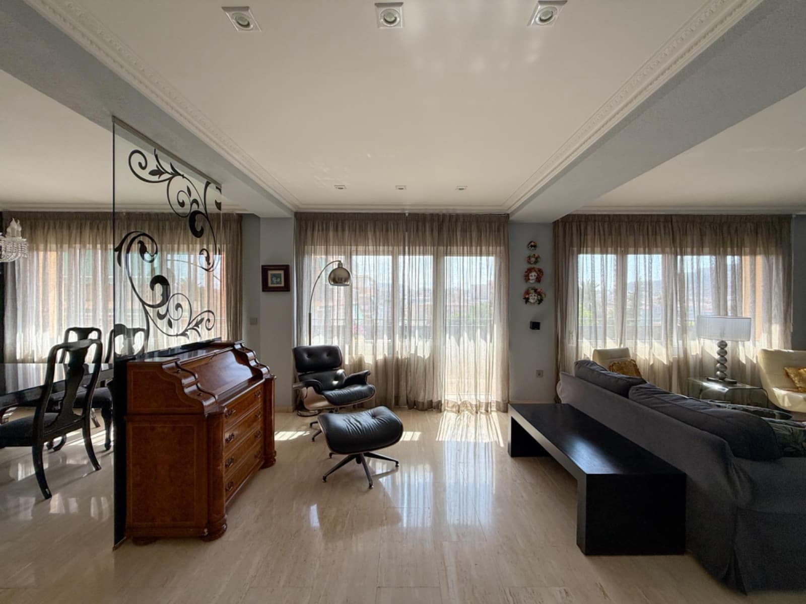 3 sovrum Lägenhet att hyra i Alicante stad med garage - 1 500 € (Ref: 9100825)