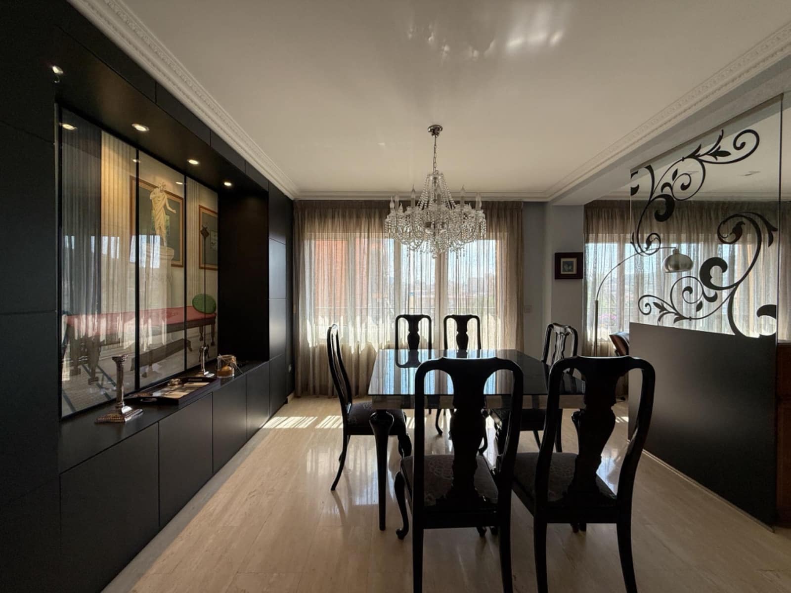 3 sovrum Lägenhet att hyra i Alicante stad med garage - 1 500 € (Ref: 9100825)