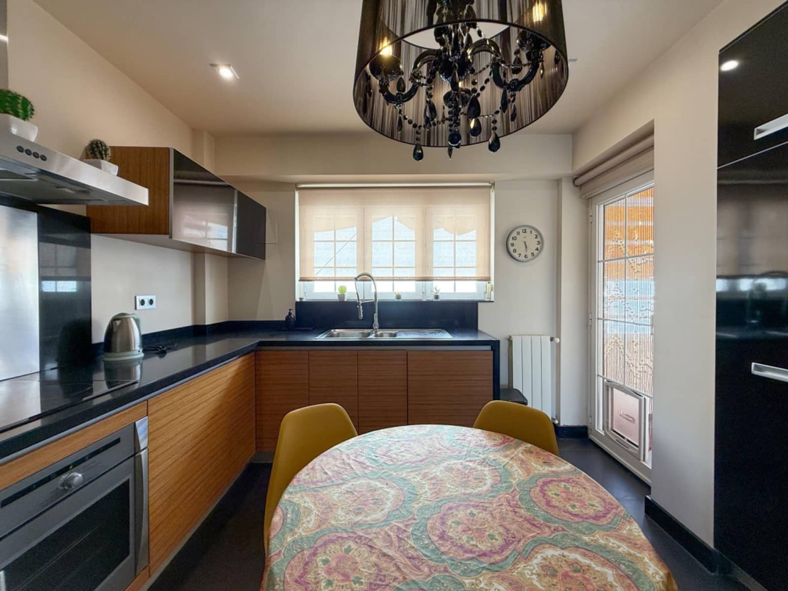 3 sovrum Lägenhet att hyra i Alicante stad med garage - 1 500 € (Ref: 9100825)