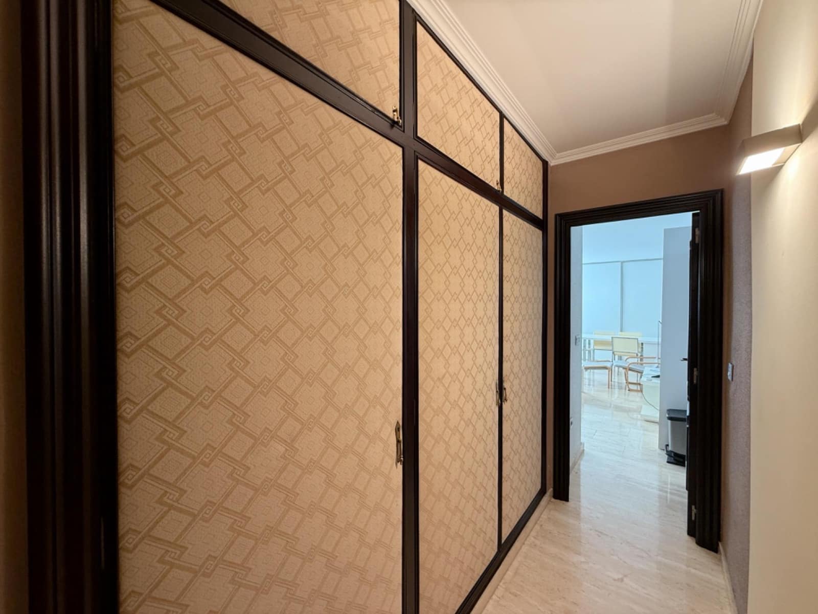 3 sovrum Lägenhet att hyra i Alicante stad med garage - 1 500 € (Ref: 9100825)