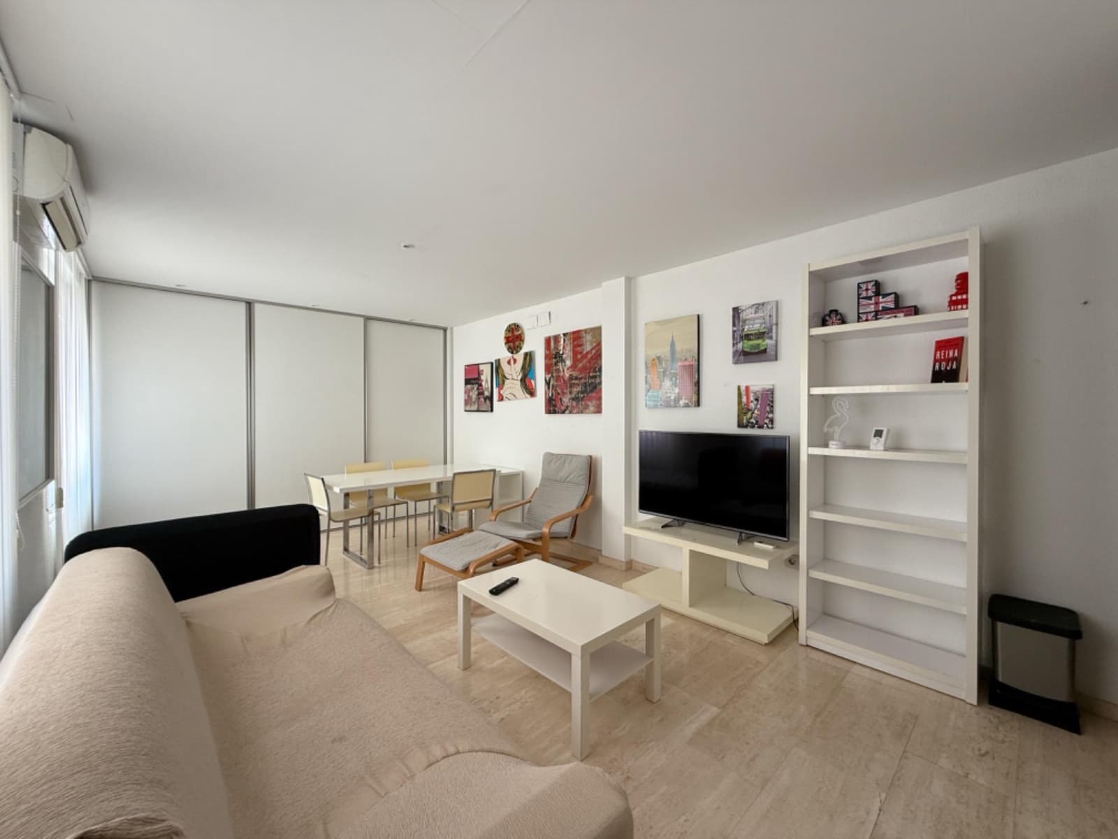 3 sovrum Lägenhet att hyra i Alicante stad med garage - 1 500 € (Ref: 9100825)