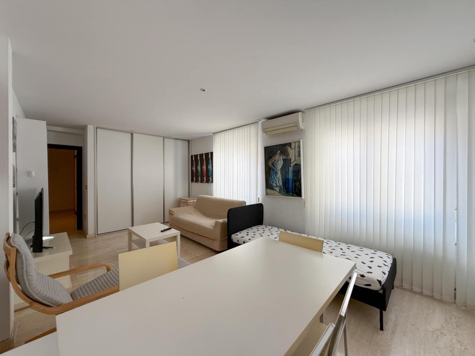 3 sovrum Lägenhet att hyra i Alicante stad med garage - 1 500 € (Ref: 9100825)