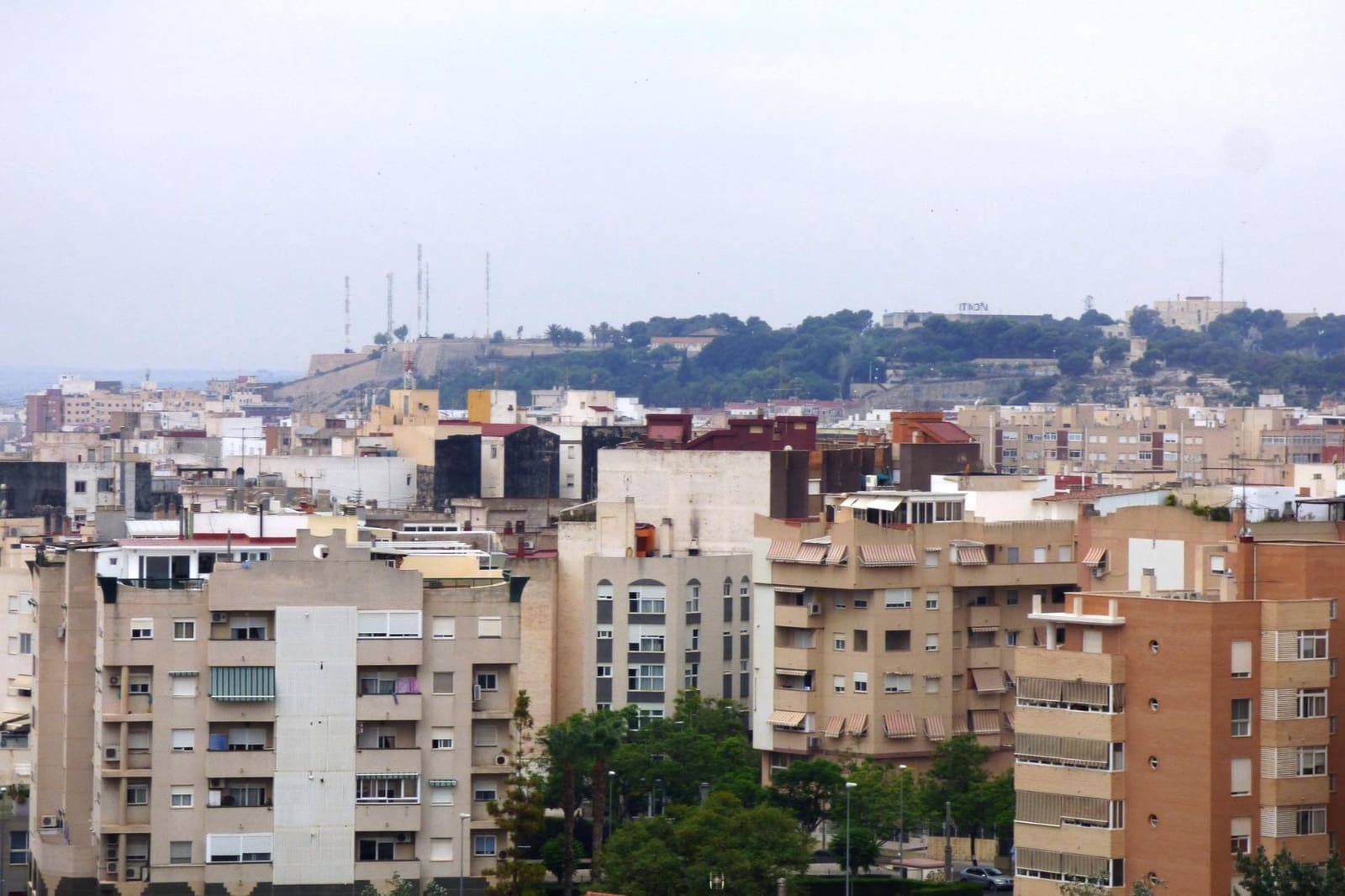 4 soverom Penthouse til salgs i Alicante by med svømmebasseng garasje - € 449 000 (Ref: 9110435)