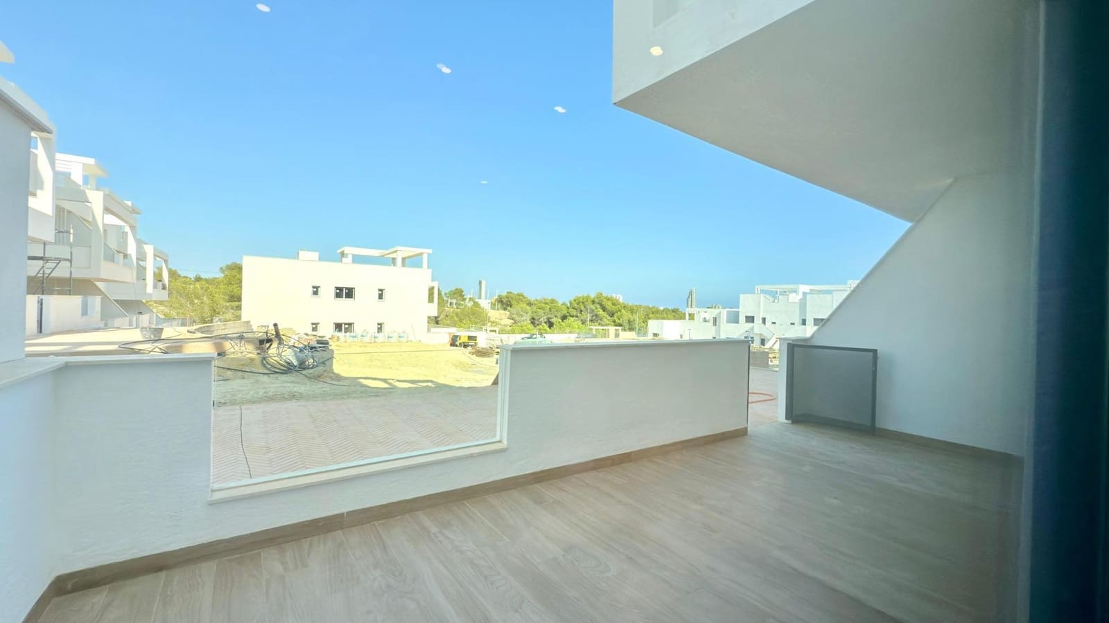 2 bedroom Apartment for sale in Finestrat with pool - € 360,000 (Ref: 9110436)