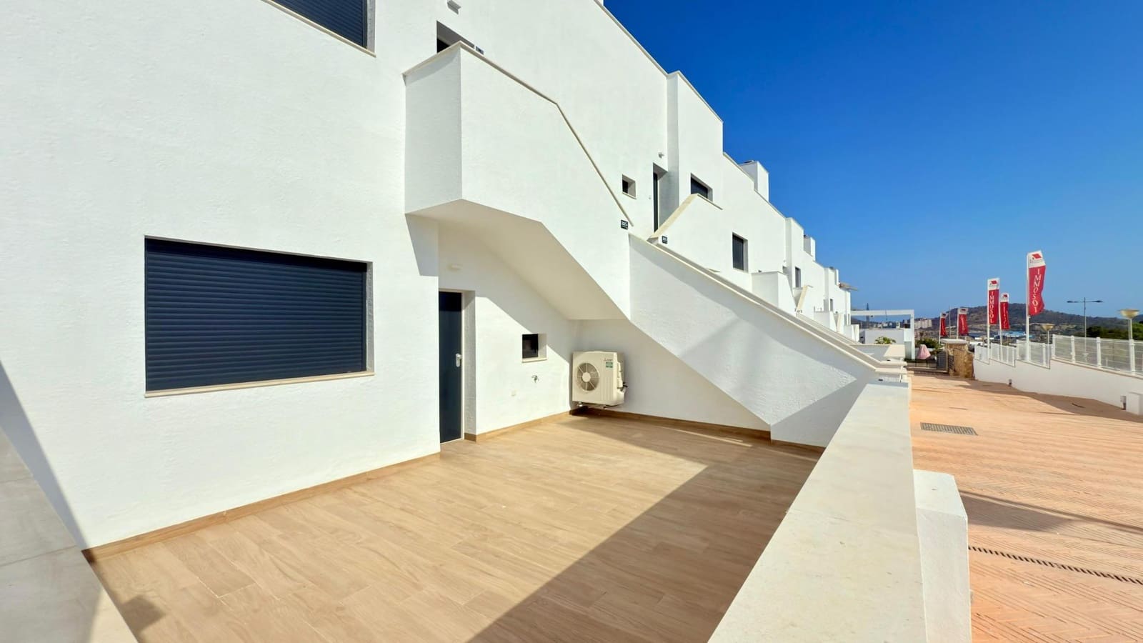 2 bedroom Apartment for sale in Finestrat with pool - € 360,000 (Ref: 9110436)