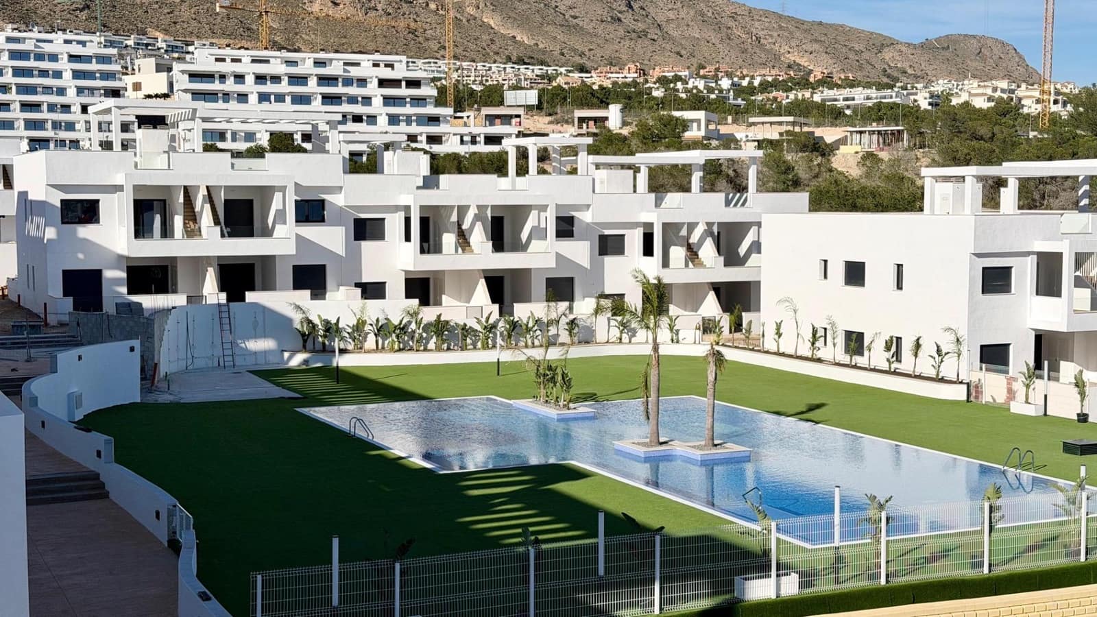 2 Zimmer Apartment zu verkaufen in Finestrat mit Pool - 330.000 € (Ref: 9110436)