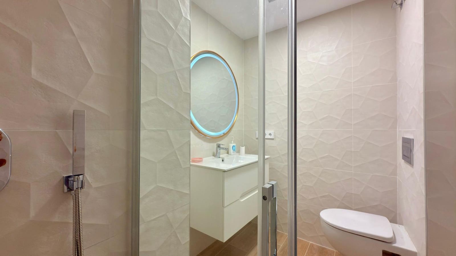 2 quarto Apartamento para arrendar em Finestrat - 1 900 € (Ref: 9112435)