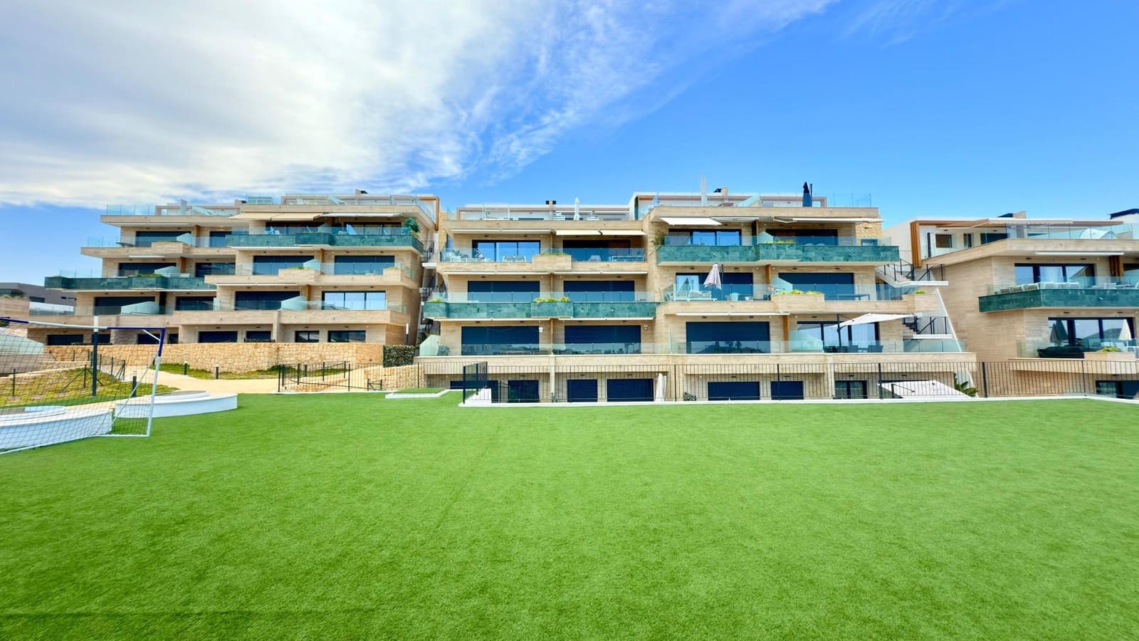 2 quarto Apartamento para arrendar em Finestrat - 1 900 € (Ref: 9112435)