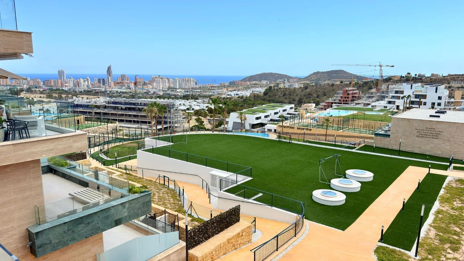 2 quarto Apartamento para arrendar em Finestrat - 1 900 € (Ref: 9112435)