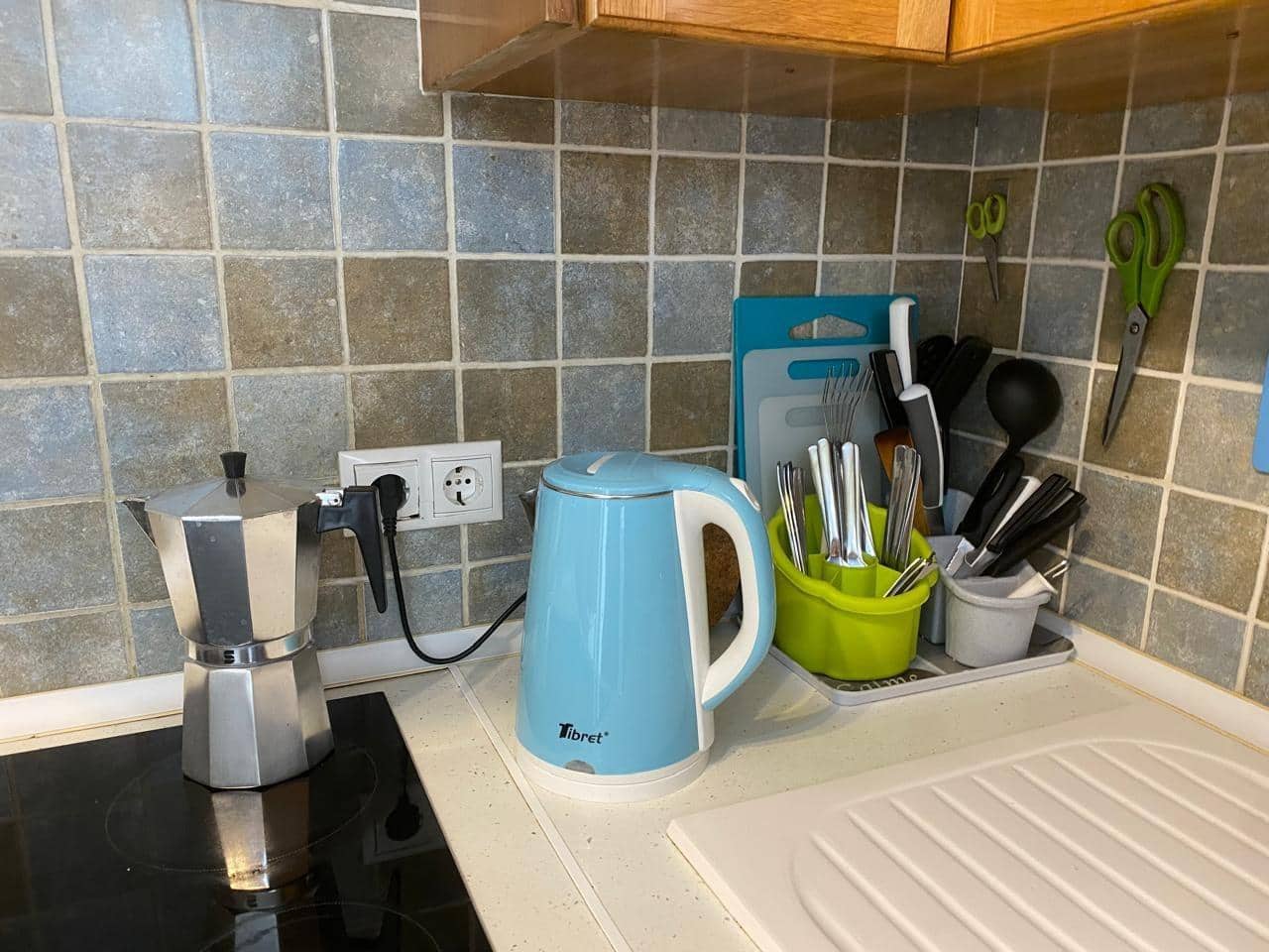 3 soverom Leilighet til leie i Alicante by - € 1 050 (Ref: 9116244)