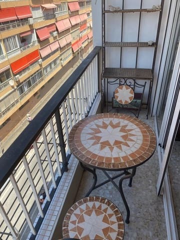 3 soveværelse Lejlighed til leje i Babel, Alicante by - € 1.800 (Ref: 9116244)