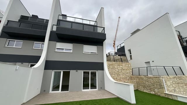3 soveværelse Rækkehus til leje i Finestrat - € 2.650 (Ref: 9116246)
