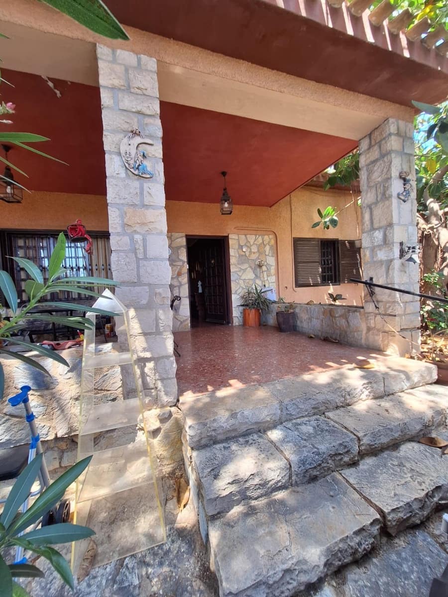 3 sypialnia Willa na sprzedaż w Miasto Alicante / Alacant z garażem - 585 000 € (Ref: 9125192)