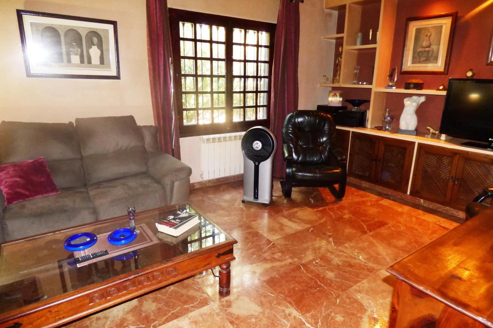 3 sypialnia Willa na sprzedaż w Miasto Alicante / Alacant z garażem - 585 000 € (Ref: 9125192)